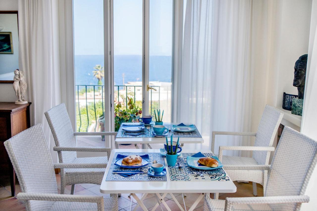 Villa Patrizi กาปรี ภายนอก รูปภาพ