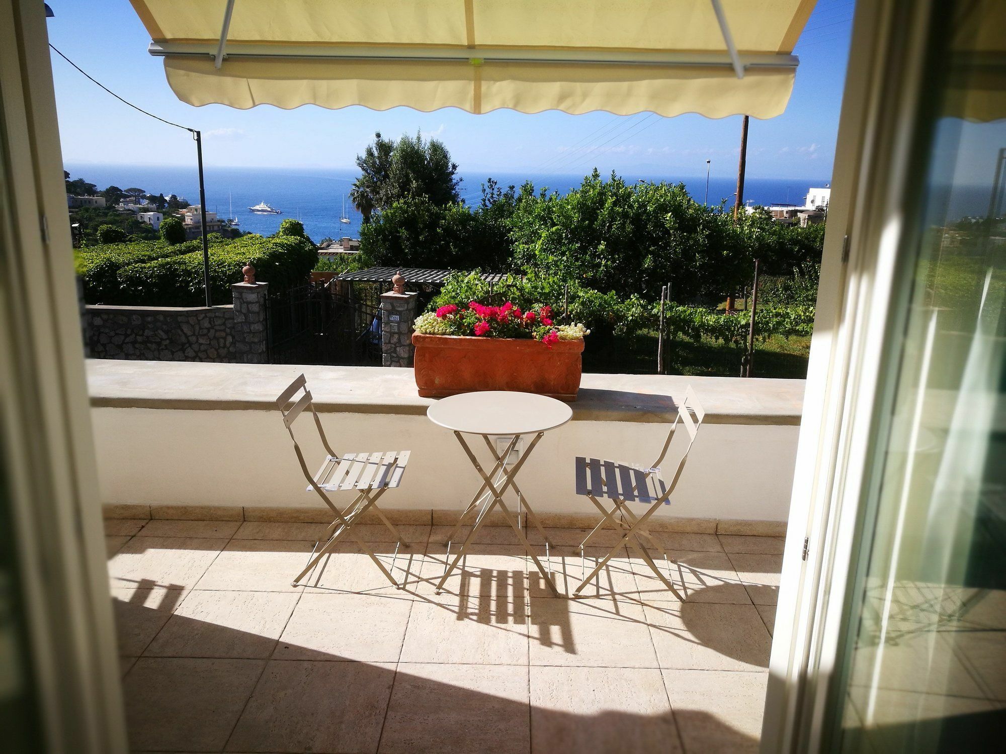 Villa Patrizi กาปรี ภายนอก รูปภาพ